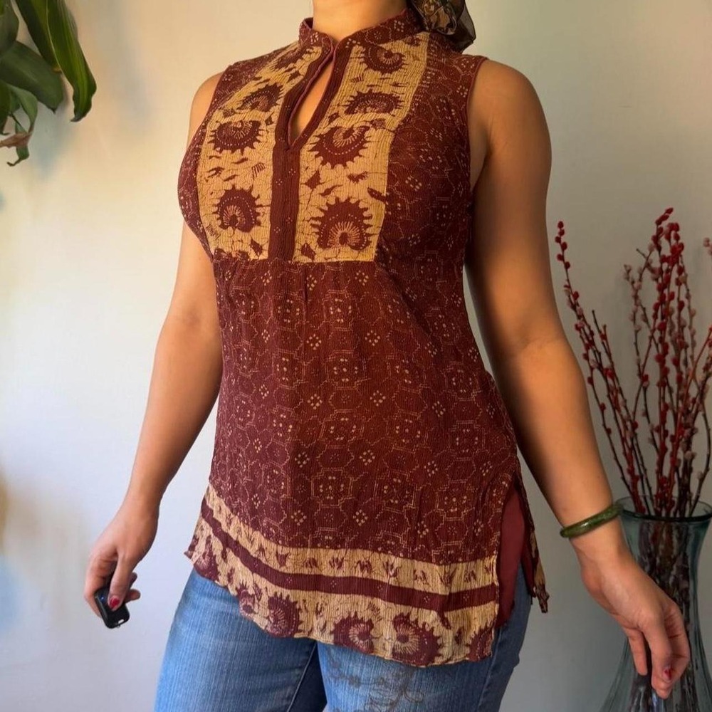 ECI New York Silk Tunic Blouse Burgundy Gold Boho Indian Print Sleeveless Large